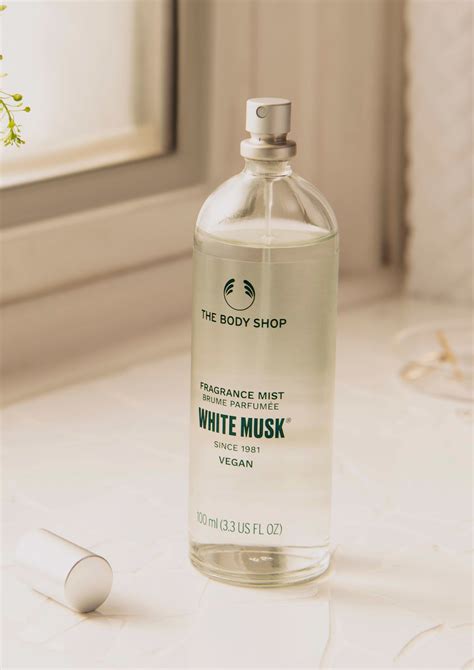 bodyshop white musk body mist.